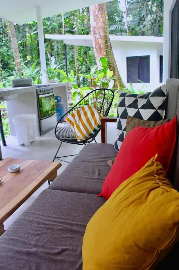 Casa Eden - Modern Peaceful Jungle Apartments โกเกลส ภายนอก รูปภาพ