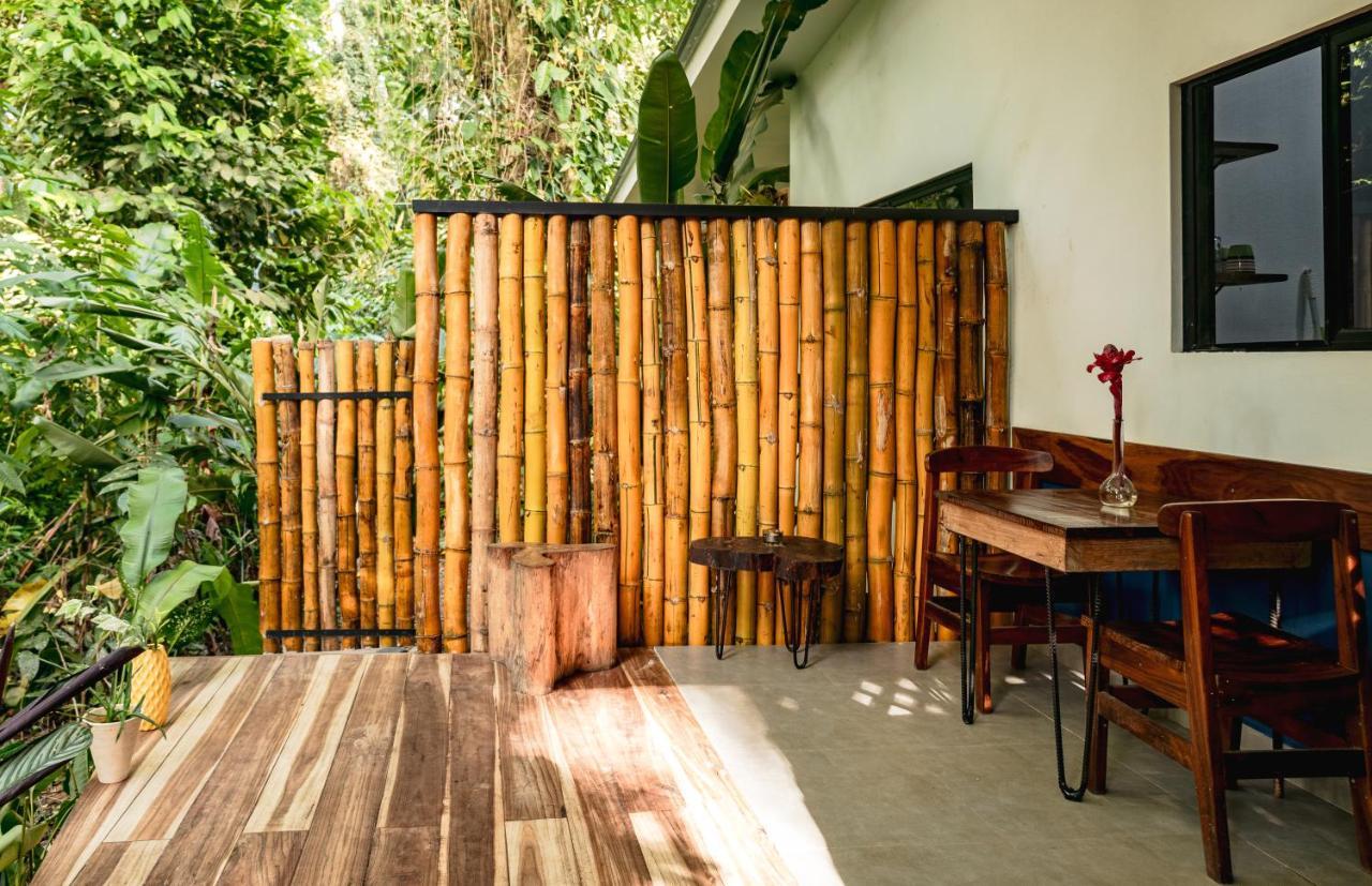 Casa Eden - Modern Peaceful Jungle Apartments โกเกลส ภายนอก รูปภาพ